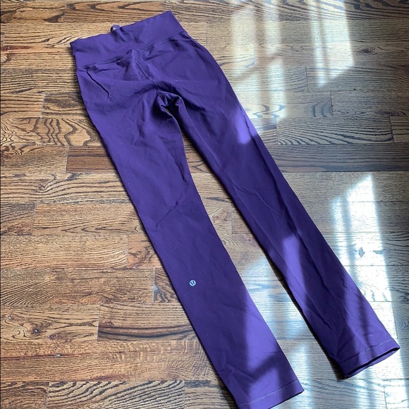 Lululemon pants - Picture 2 of 5